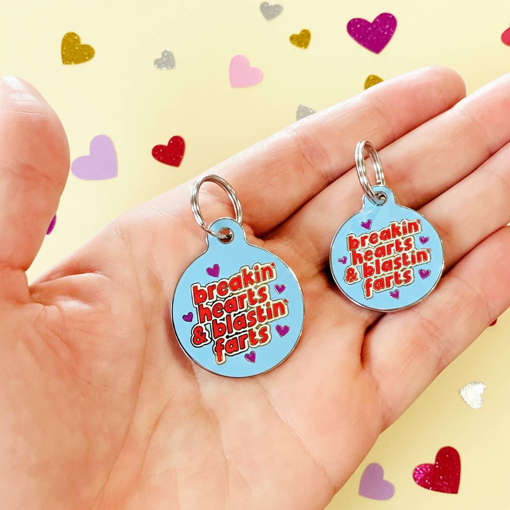 Breakin' Hearts Collar Tag