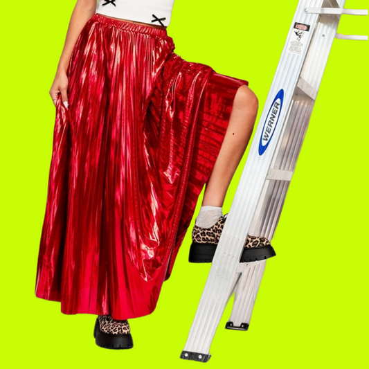 METALLIC RED HOT PLEATED SKIRT